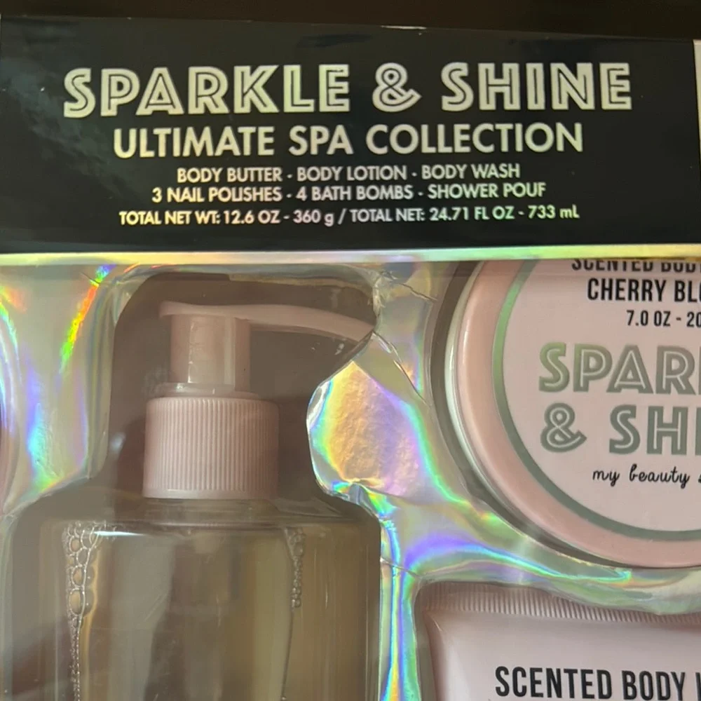 Sparkle & Shine Ultimate Spa Collection Play Spa kids 8+ New in box